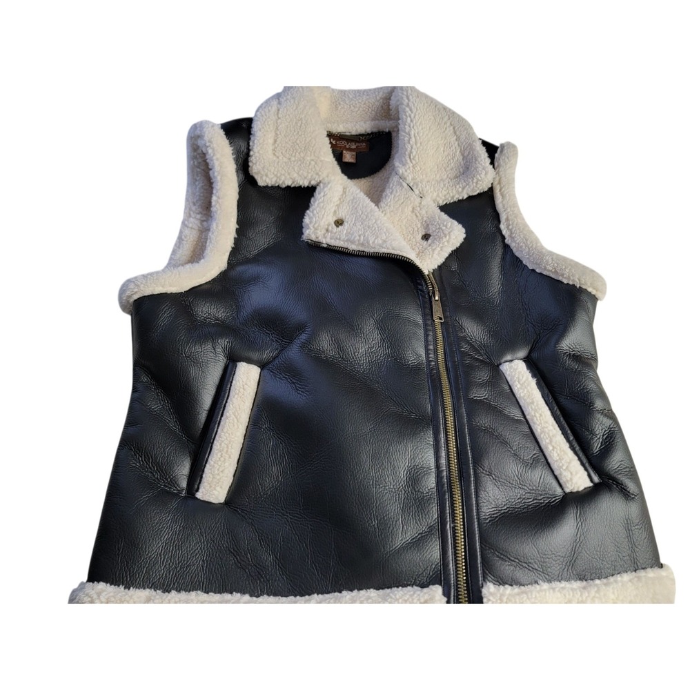 Koolabura By Ugg Sherpa Leather Imitation Vest Black White XL
